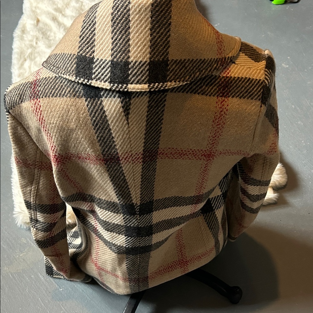 Authentic Burberry Beige and Black Checkered Jacket -Original price $1350) - Picture 6 of 12